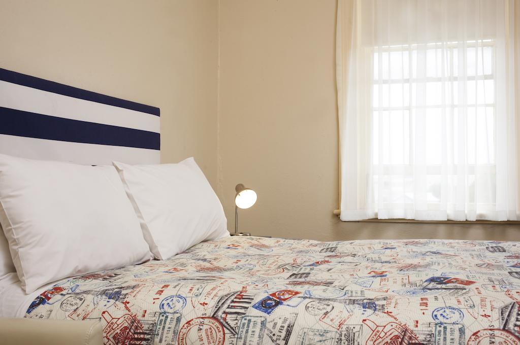 ווארנאמבול The Cally Hotel חדר תמונה
