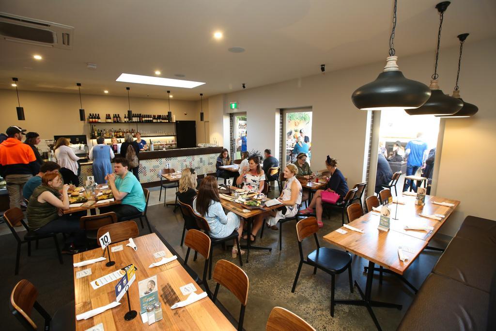 ווארנאמבול The Cally Hotel מראה חיצוני תמונה
